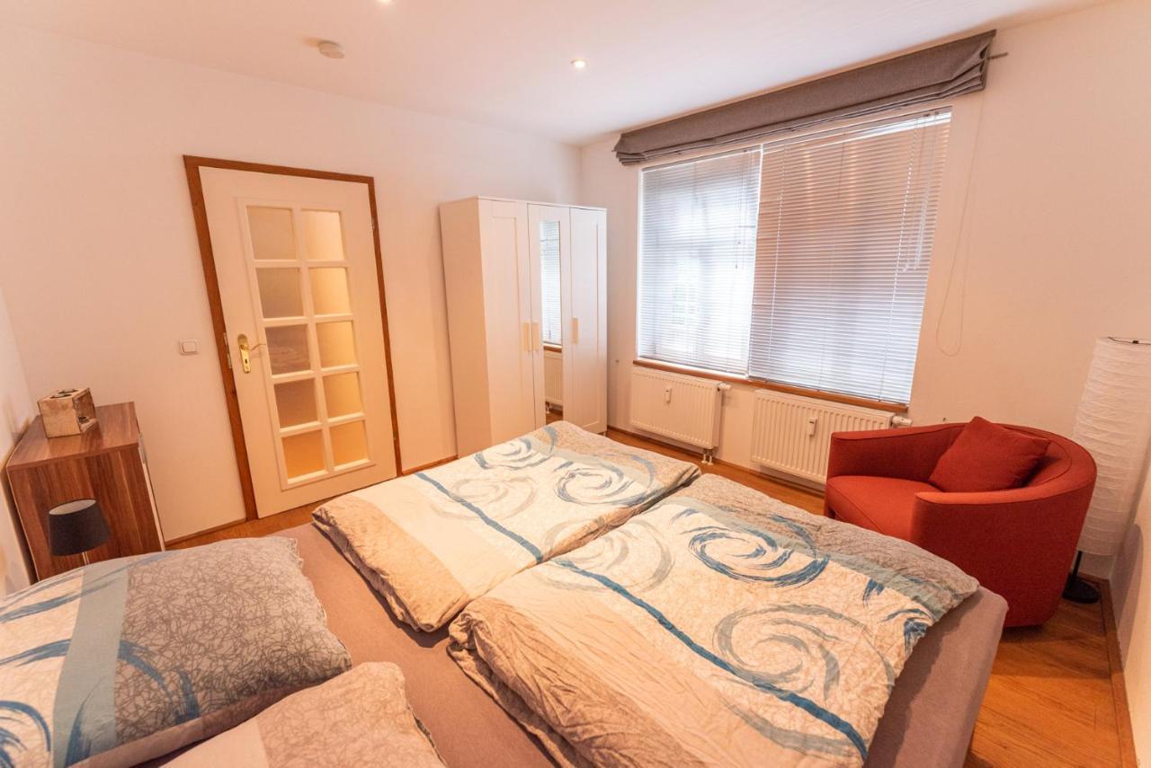 Designer Unterkunft In 15. Jahrhundert Altbau 75 M² Fuer Max. 4 Personen Apartment Eltville am Rhein Exterior photo