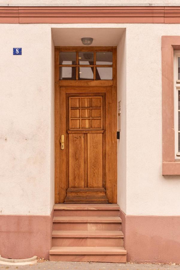 Designer Unterkunft In 15. Jahrhundert Altbau 75 M² Fuer Max. 4 Personen Apartment Eltville am Rhein Exterior photo