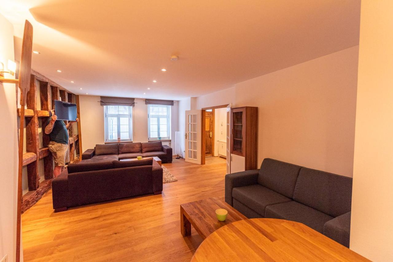 Designer Unterkunft In 15. Jahrhundert Altbau 75 M² Fuer Max. 4 Personen Apartment Eltville am Rhein Exterior photo