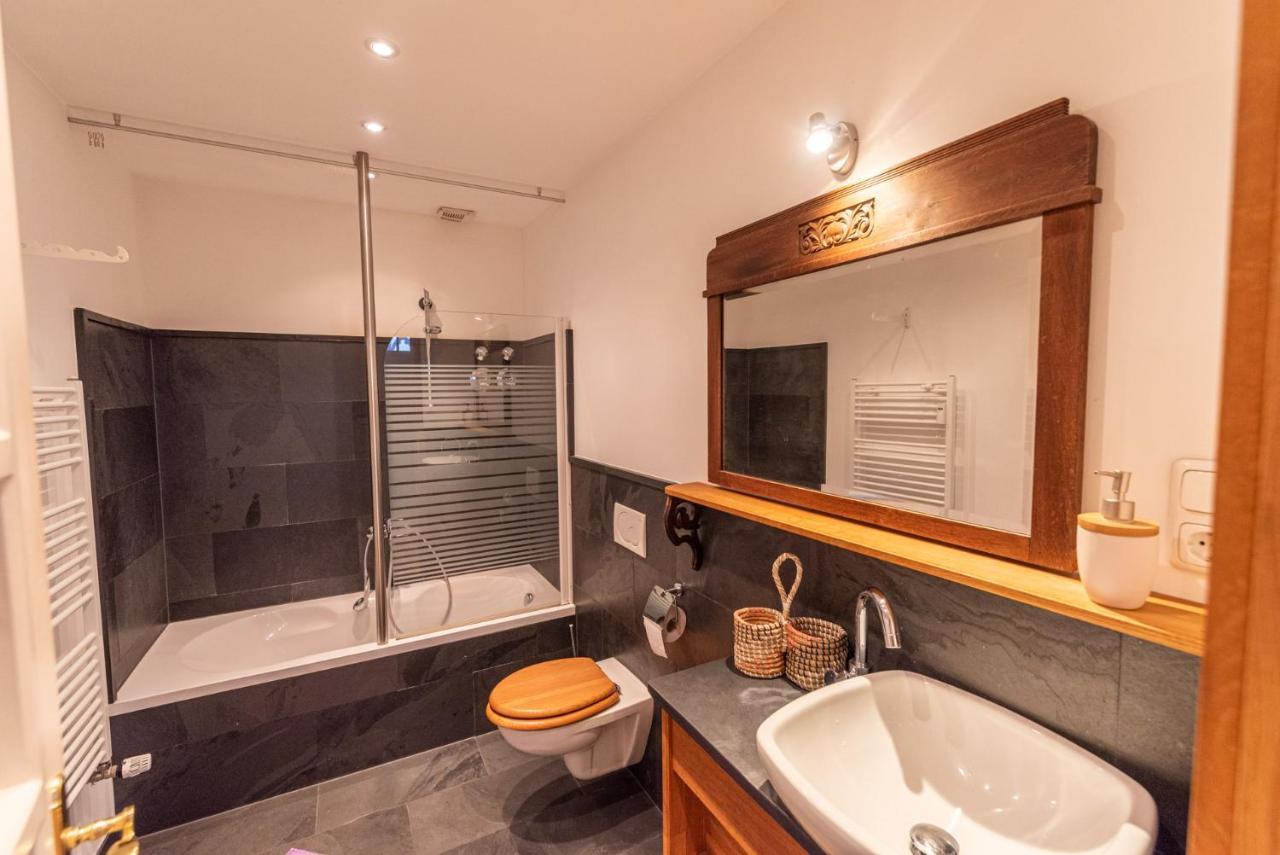 Designer Unterkunft In 15. Jahrhundert Altbau 75 M² Fuer Max. 4 Personen Apartment Eltville am Rhein Exterior photo
