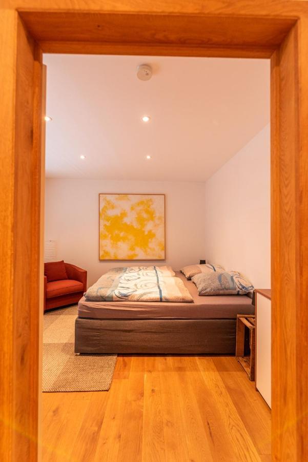 Designer Unterkunft In 15. Jahrhundert Altbau 75 M² Fuer Max. 4 Personen Apartment Eltville am Rhein Exterior photo