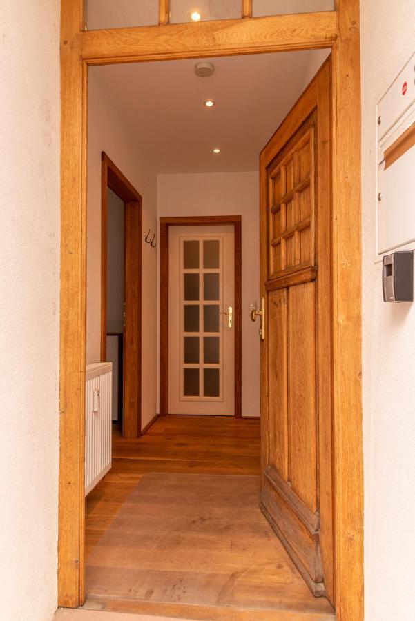 Designer Unterkunft In 15. Jahrhundert Altbau 75 M² Fuer Max. 4 Personen Apartment Eltville am Rhein Exterior photo